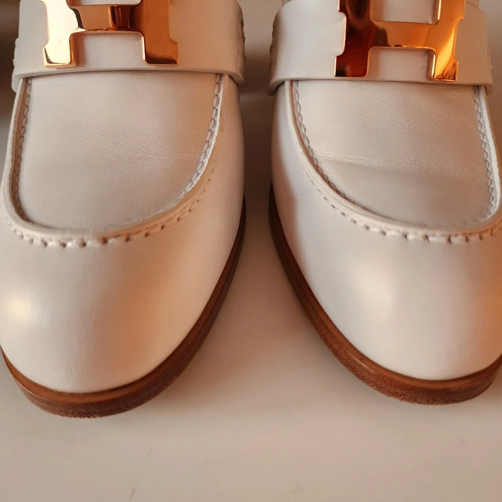 Hermès Dauphine 70 Loafer Blanc Calfskin with Rose Gold-plated Buckle sz 37.5 - Picture 15 of 16